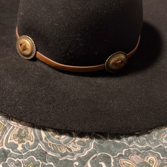 100% wool hat/ woman got size M/L - Picture 2 of 2